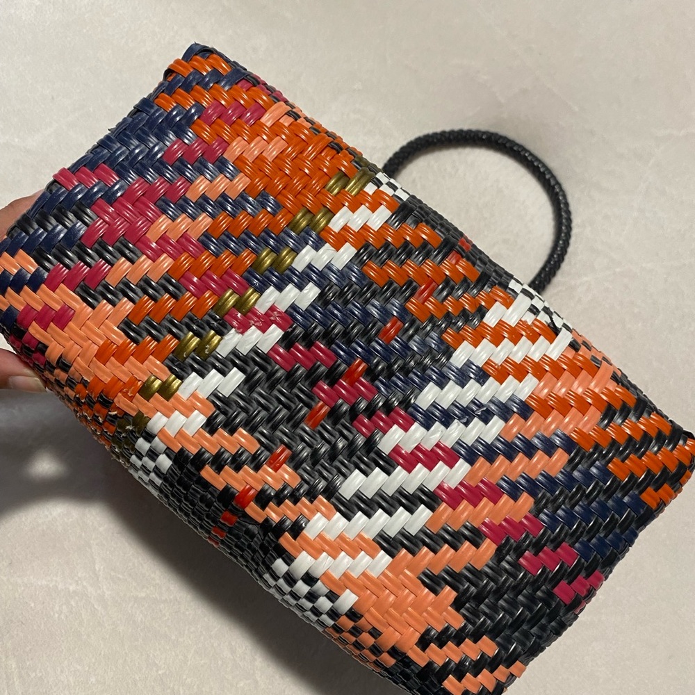 Multicolor Handbag - Picture 4 of 15